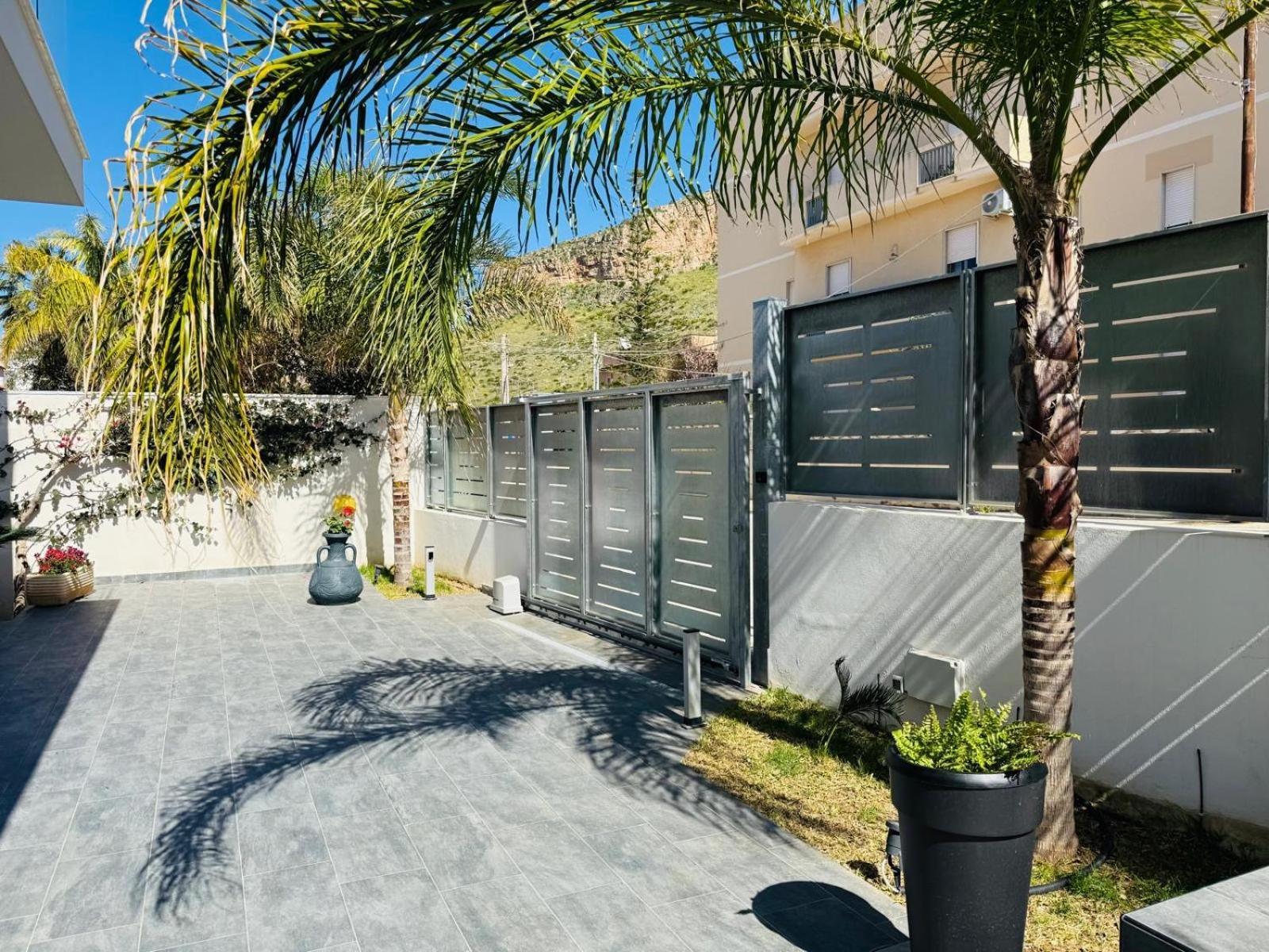 Trapani D'Amare Apartments Екстер'єр фото